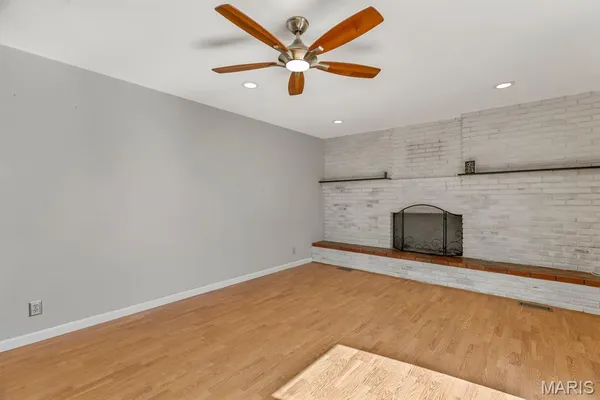 $325,000 | 1 Riverbend Place, Washington, MO 63090