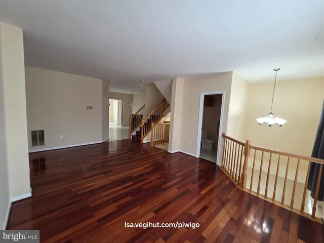 $2,995 | 42856 Golf View Drive, Chantilly, VA 20152