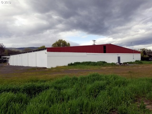 816 Chenowith Loop Road The Dalles, OR 97058 - Photo 7 of 9 Gallery Image 7