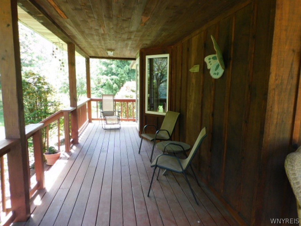 6986 Minnick Road Lockport Town, NY 14094 - Photo 21 of 28