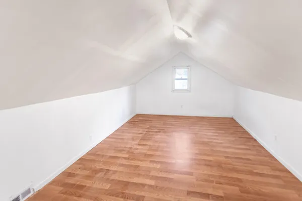 $199,900 | 7335 Wiegand Boulevard, Center Line, MI 48015