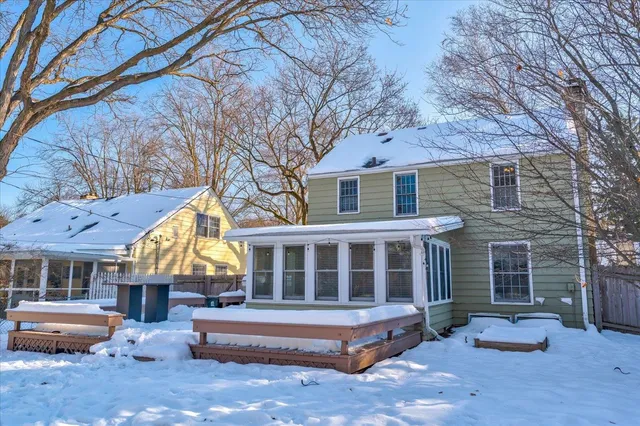 $749,000 | 4186 Nakoma Road, Madison, WI 53711