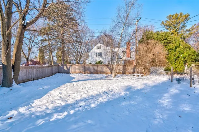 $749,000 | 4186 Nakoma Road, Madison, WI 53711