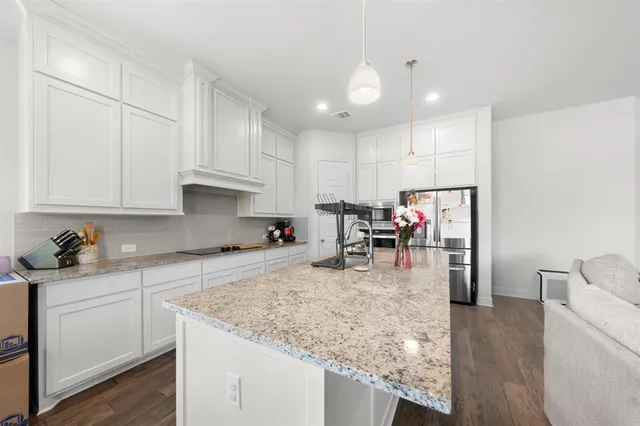 $420,000 | 406 Garden Tree Trail, Midlothian, TX 76065