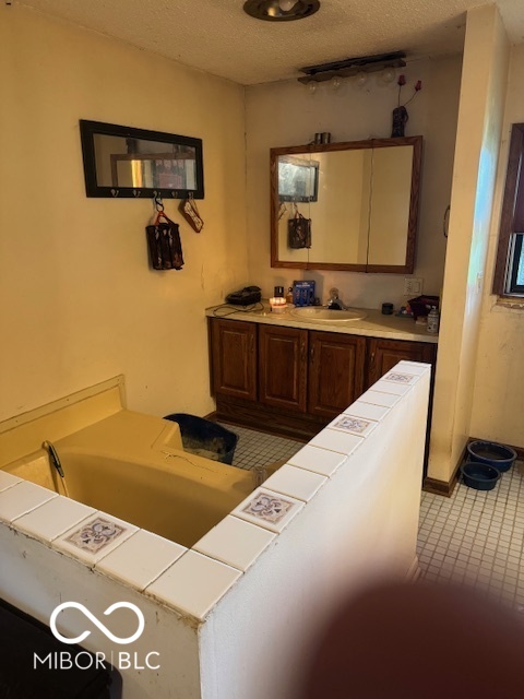 12853 Cyntheanne Road Fishers, IN 46037 - Photo 14 of 22