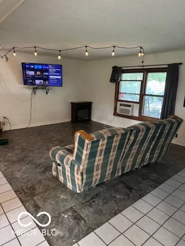 $559,900 | 12853 Cyntheanne Road, Fishers, IN 46037