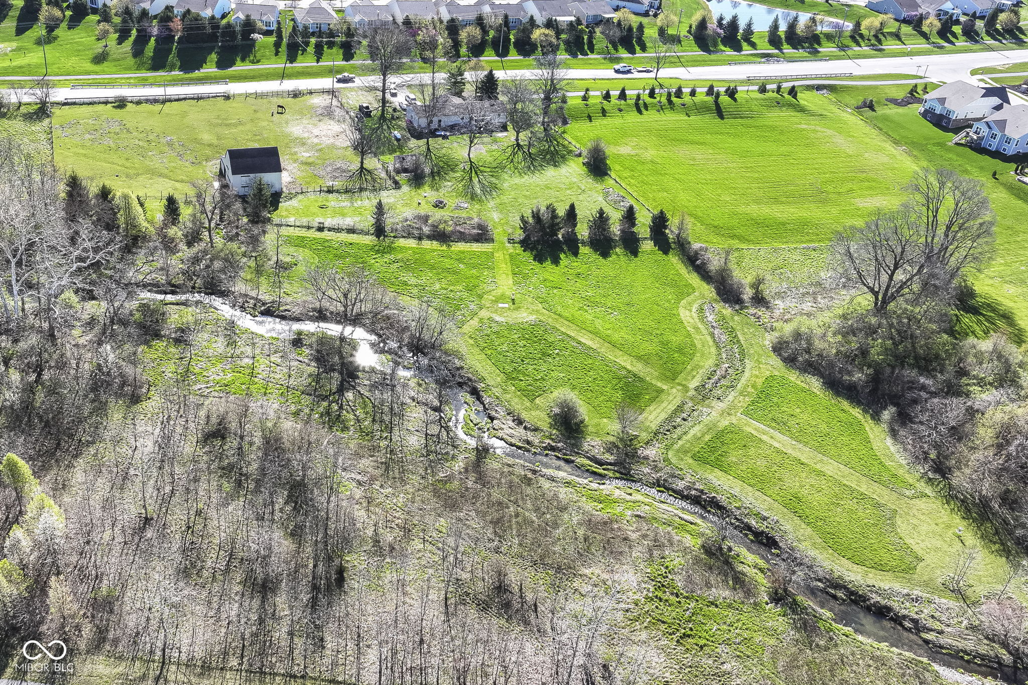 12853 Cyntheanne Road Fishers, IN 46037 - Photo 3 of 22