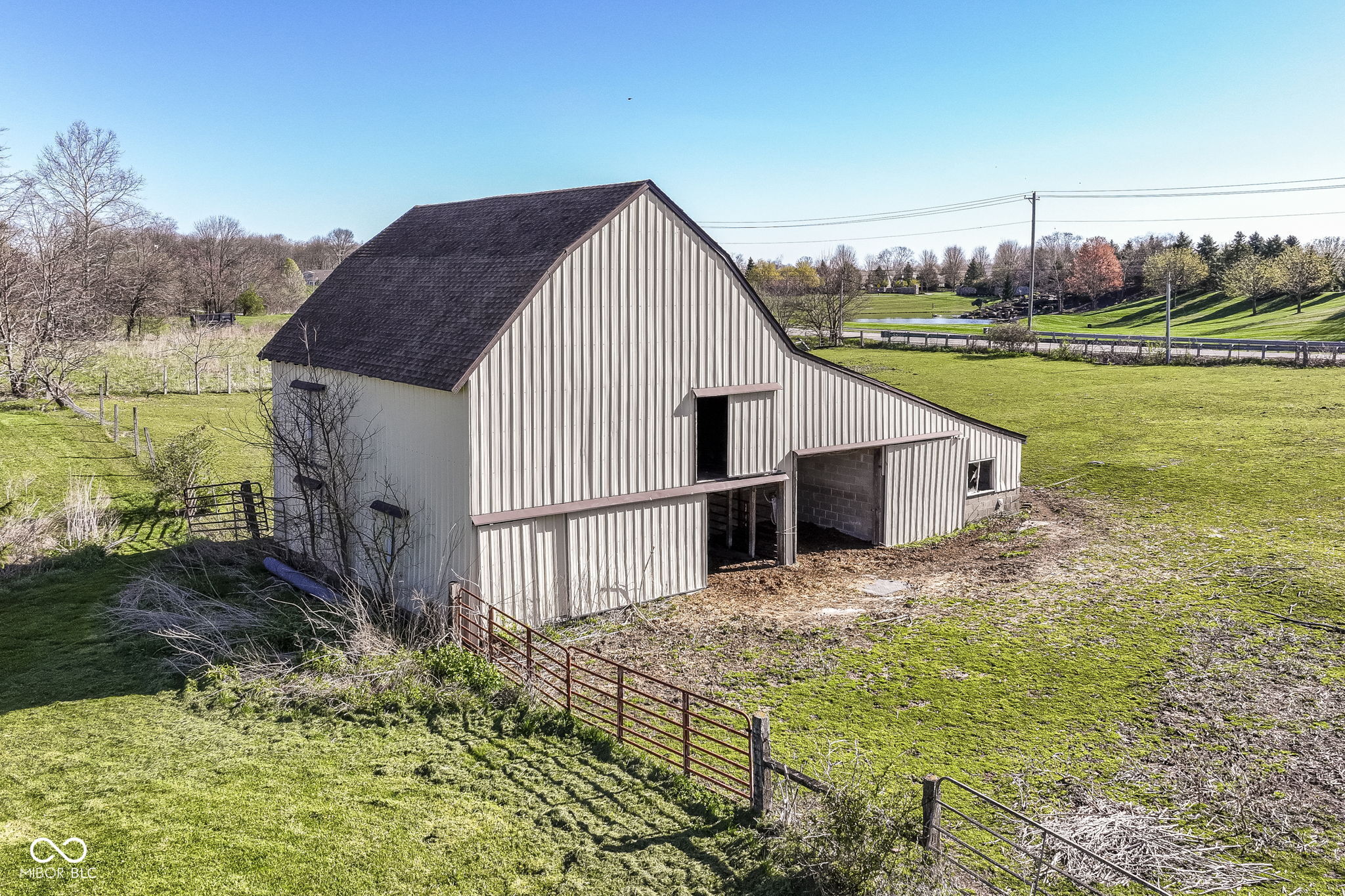 12853 Cyntheanne Road Fishers, IN 46037 - Photo 8 of 22