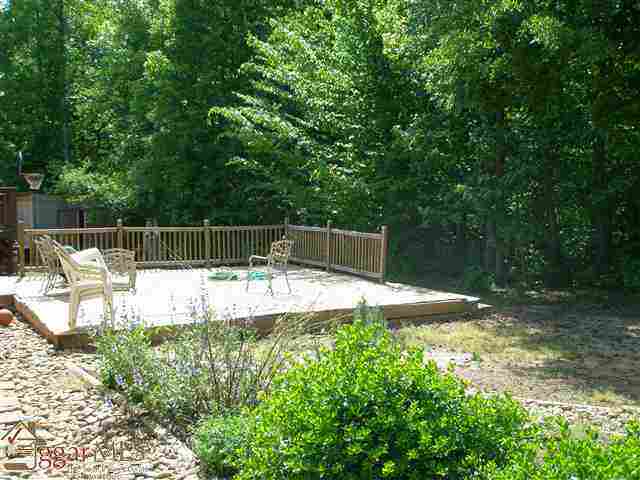 102 Thorn Ridge Lane Pelzer, SC 29669 - Photo 8 of 9