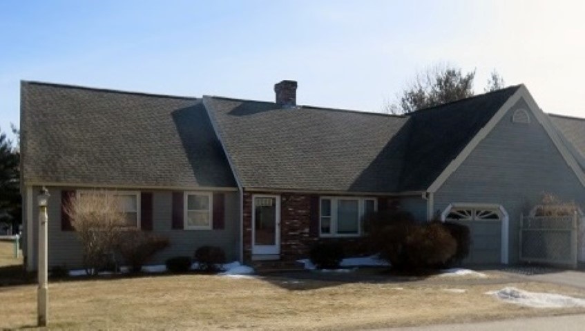 222 Winding Pond Road Londonderry, NH 03053 - Photo 2 of 37