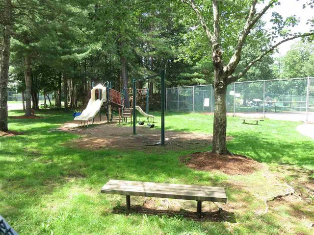 222 Winding Pond Road Londonderry, NH 03053 - Photo 31 of 37