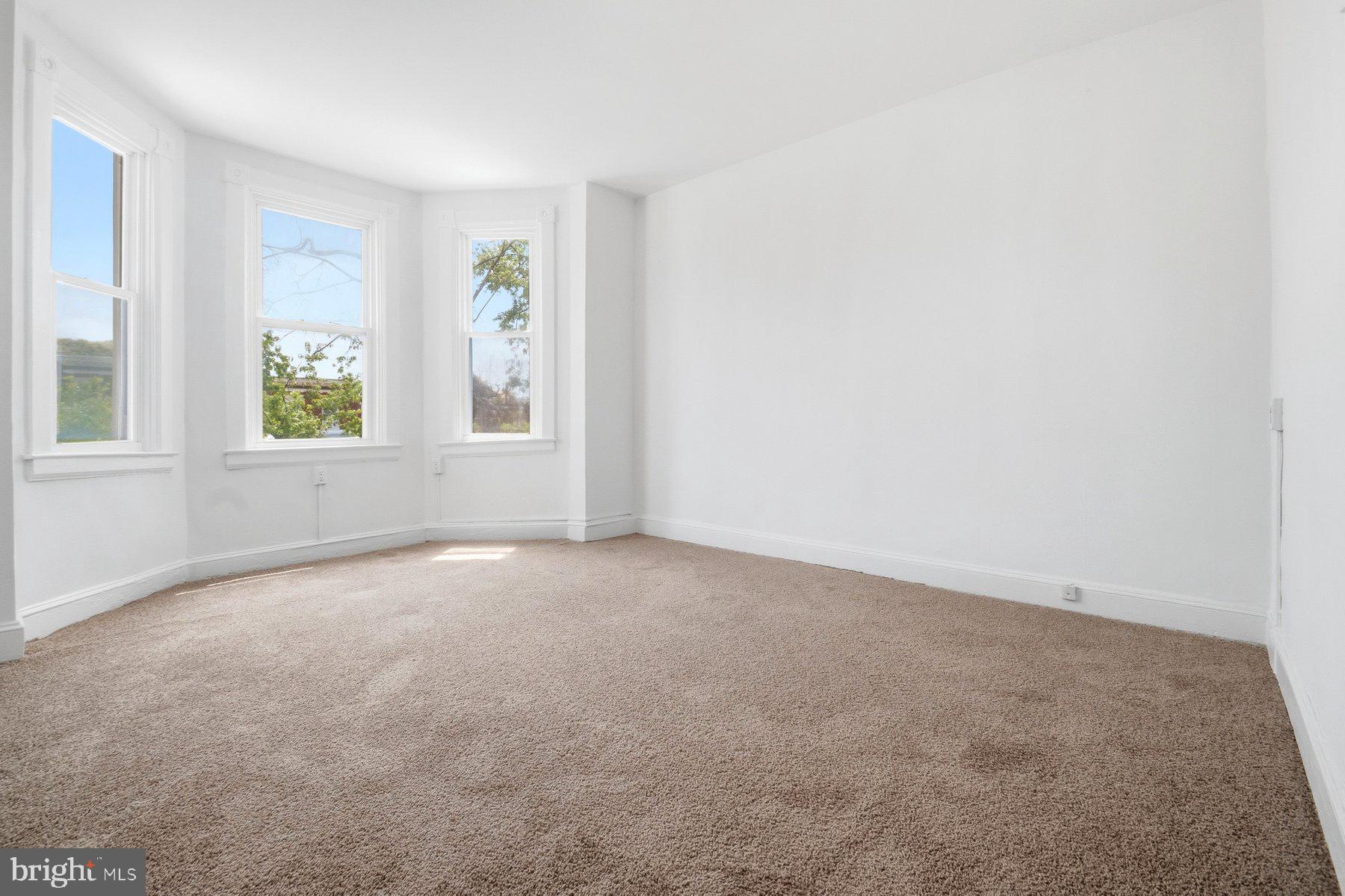 130 Collins Avenue Baltimore, MD 21229 - Photo 28 of 29