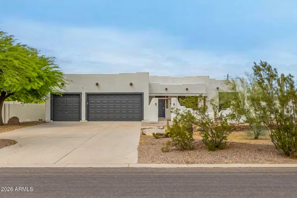 $499,900 | 24702 West Red Robin Drive, Wittmann, AZ 85361