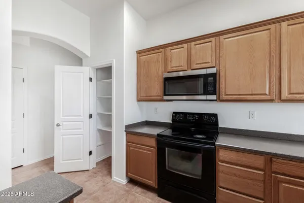 $499,900 | 24702 West Red Robin Drive, Wittmann, AZ 85361