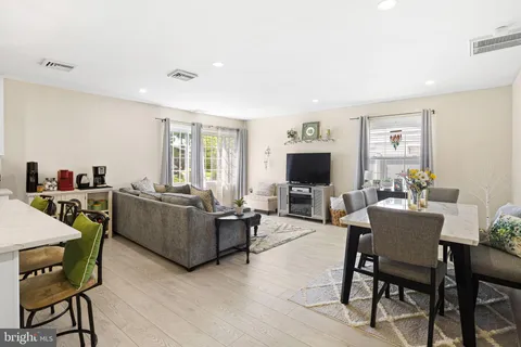 $430,000 | 24 Garden Lane, Levittown, PA 19055