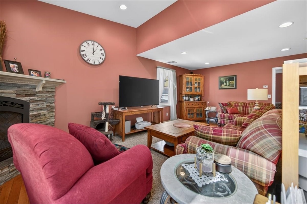 8 Alsop Street Fall River, MA 02723 - Photo 13 of 34