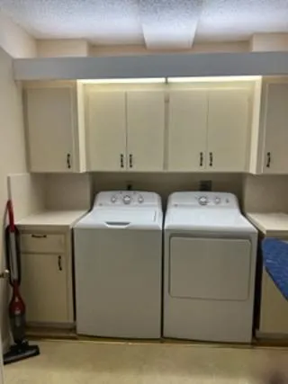 $2,200 | 3826 Whitehall Drive, Unit 205, West Palm Beach, FL 33401