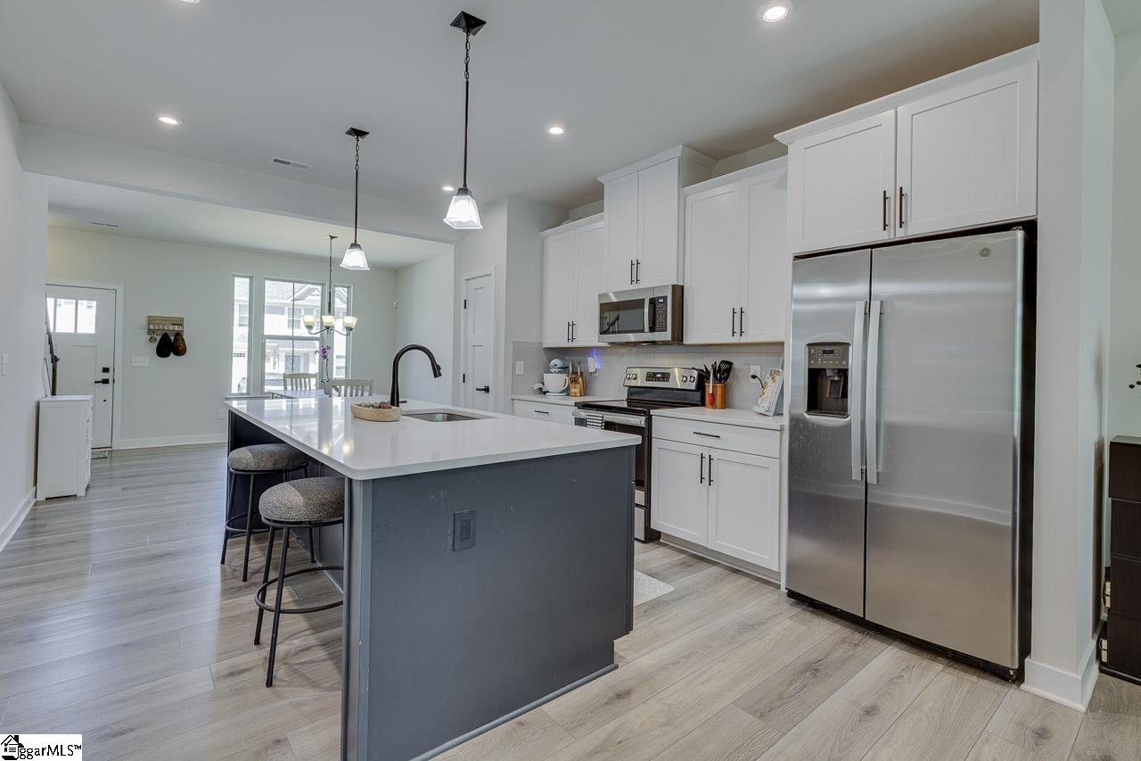 155 Moss Holw Way Simpsonville, SC 29680 - Photo 13 of 33