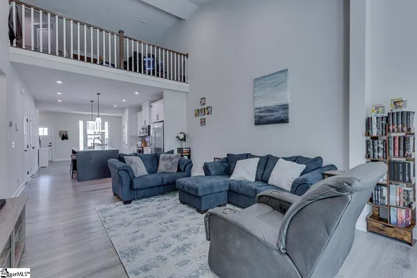 $330,000 | 155 Moss Holw Way, Simpsonville, SC 29680