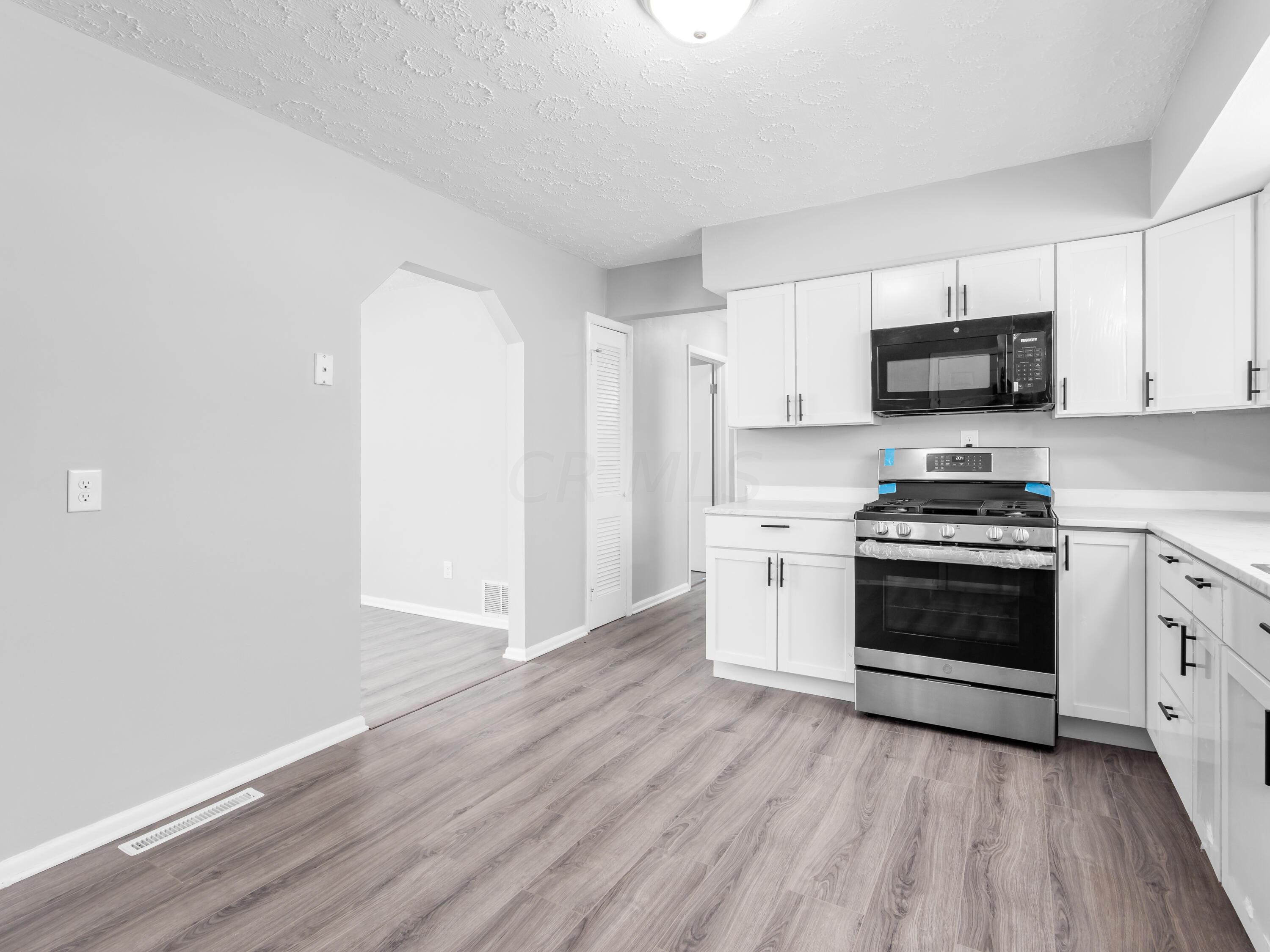 855 Colton Road Columbus, OH 43207 - Photo 12 of 32 i_855_Colton029