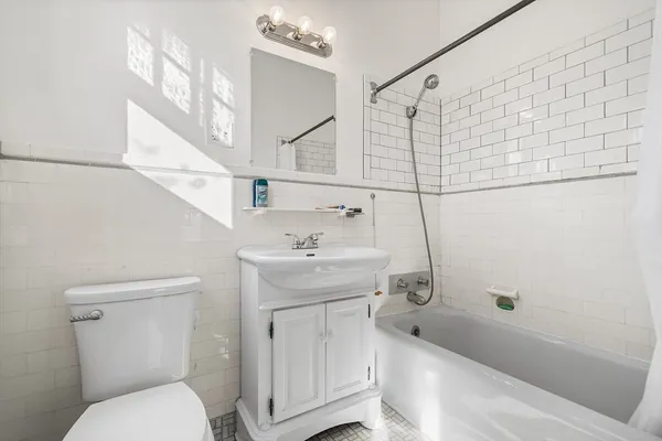 $875,000 | 58 Summer Street, Taunton, MA 02780