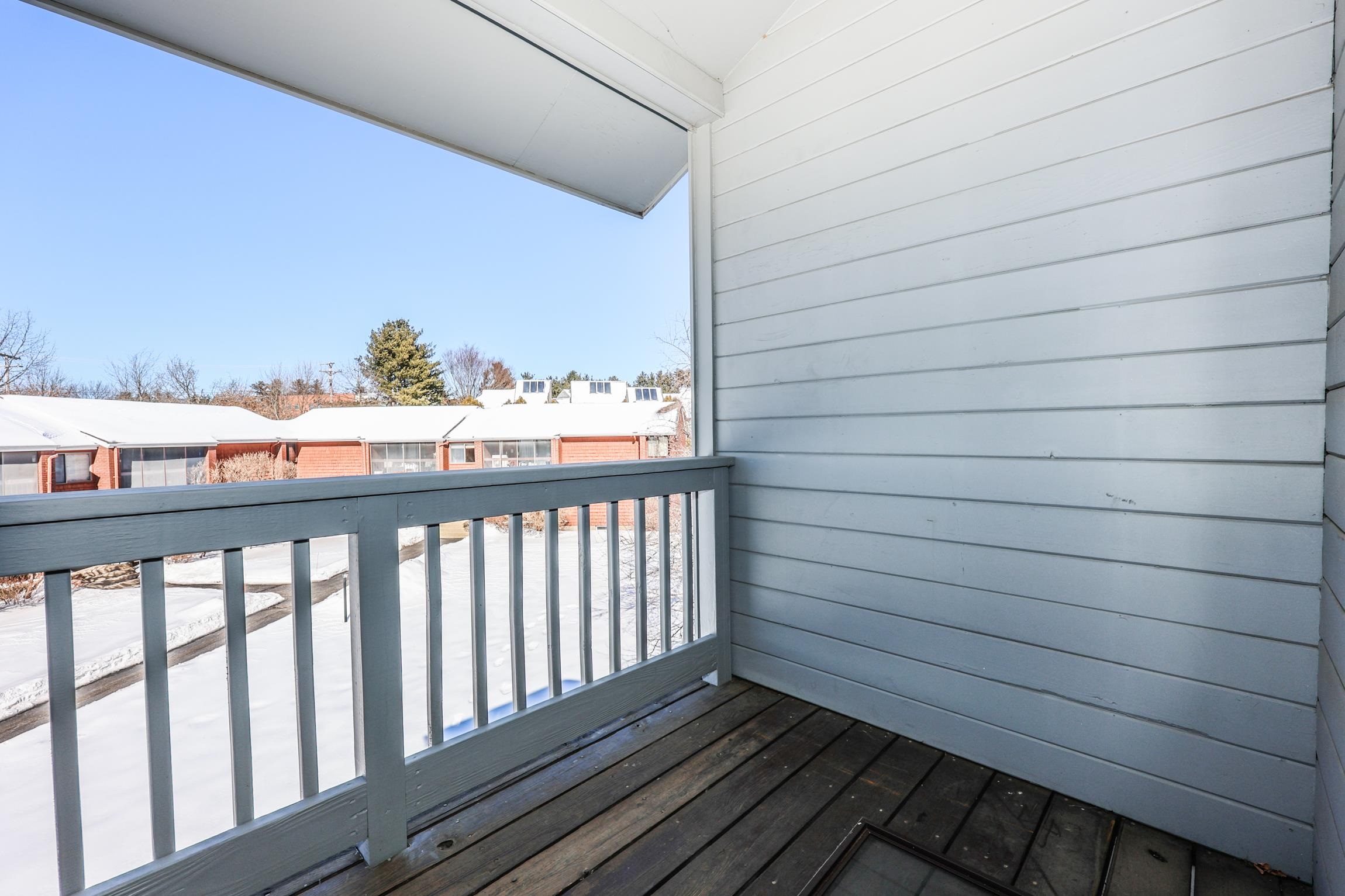 5 Tsienneto Road, Unit 185 Derry, NH 03038 - Photo 6 of 25 Gallery Image 6