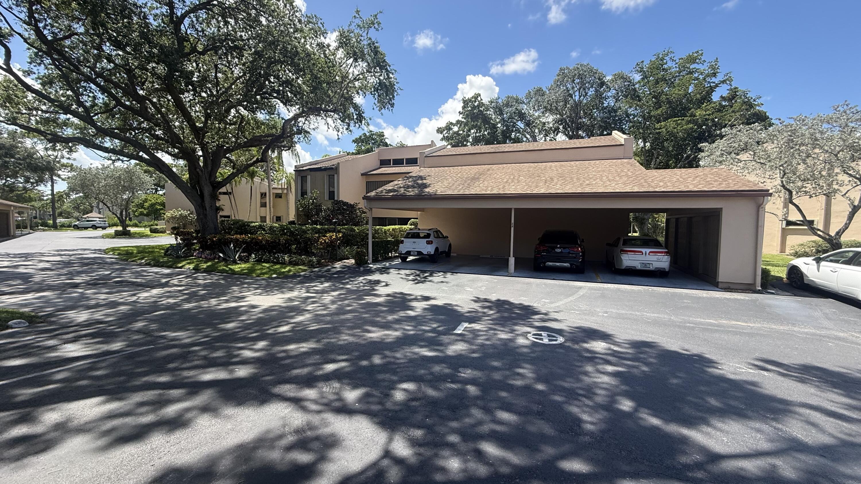 6474 Pumpkin Seed Circle, Unit 206 Boca Raton, FL 33433 - Photo 4 of 39 IMG_2026