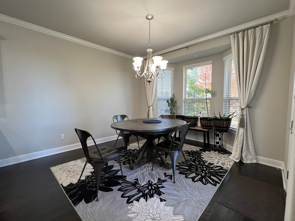 4121 Cappello Way Leander, TX 78641 - Photo 7 of 40 a dining room with furniture and window