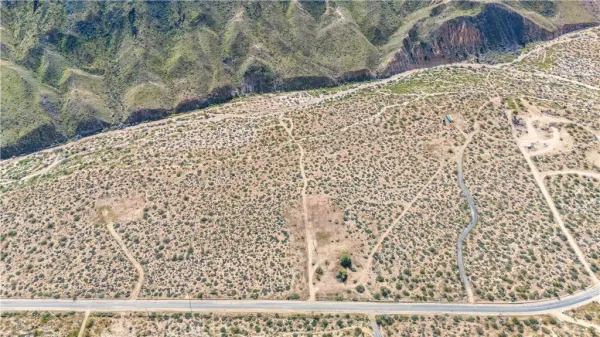 $349,000 | 55455 Pipes Canyon Road, Pioneertown, CA 92268