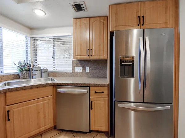 $345,000 | 82098 Cochran Drive, Indio, CA 92201