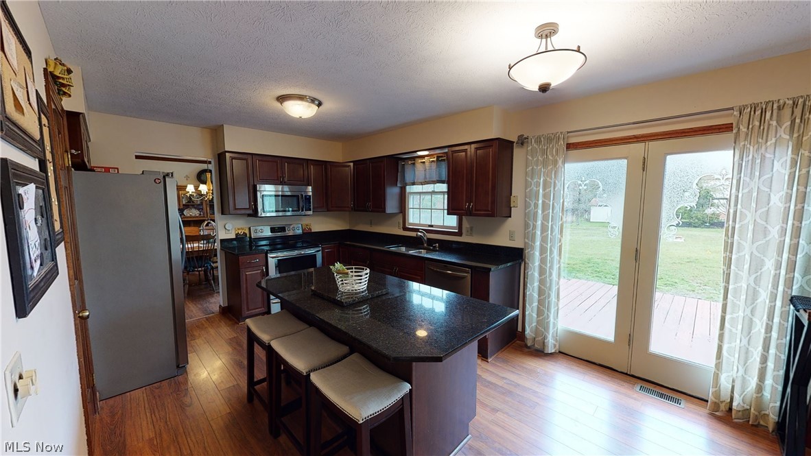 2467 Norton Road Hudson, OH 44236 - Photo 4 of 31 Gallery Image 4