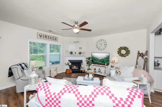 $349,000 | 167 Strongridge Trail, Simpsonville, SC 29681