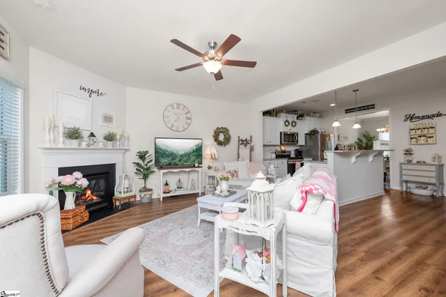 $349,000 | 167 Strongridge Trail, Simpsonville, SC 29681