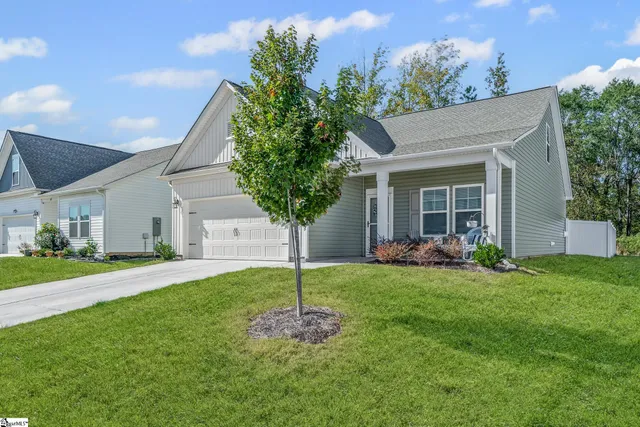 $349,000 | 167 Strongridge Trail, Simpsonville, SC 29681