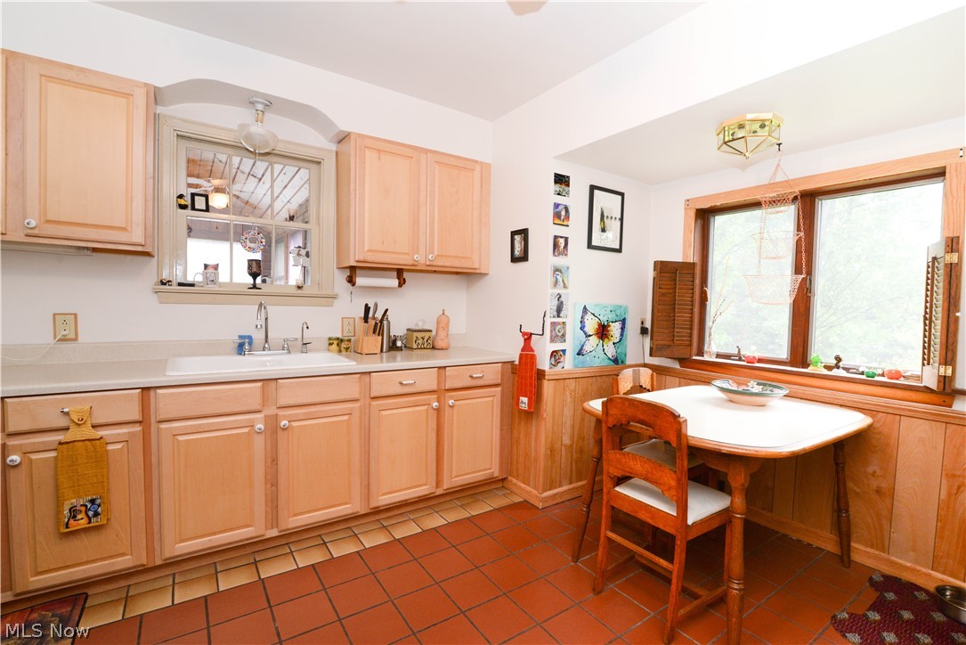 3685 Riblett Road Youngstown, OH 44515 - Photo 6 of 35 Gallery Image 6