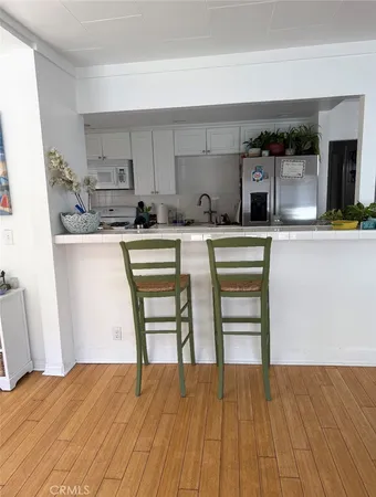 $1,999,000 | 337 Clemente Avenue, Avalon, CA 90704