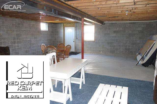 5163 Millis Road North Branch, MI 48461 - Photo 14 of 16 20453264-13.JPG