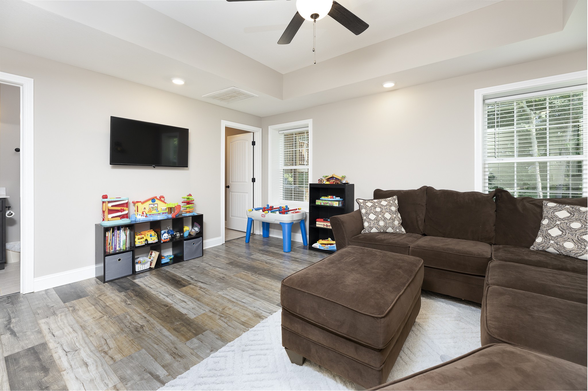 1884 Rains Road Clarksville, TN 37042 - Photo 35 of 44 Gallery Image 35