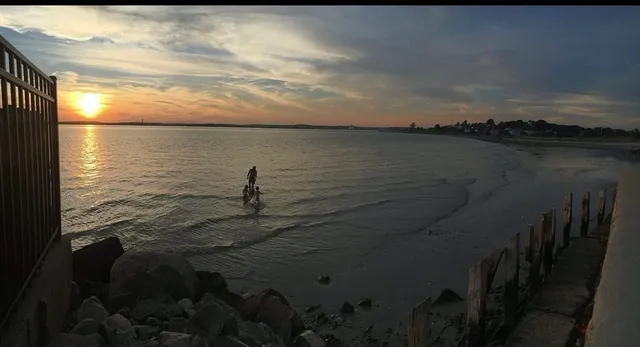 a view of a terrace with sky view