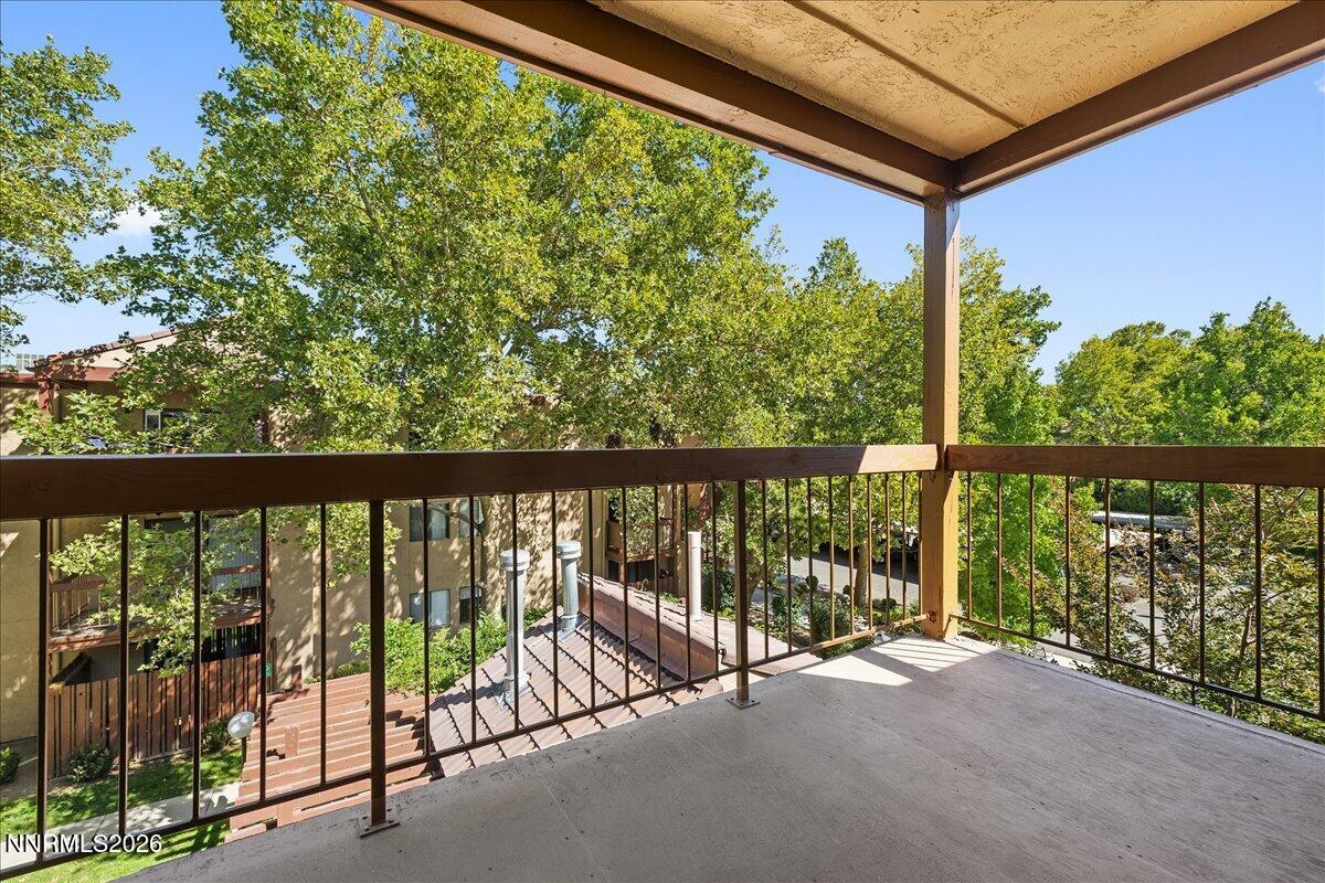 1000 Beck Drive, Unit 375 Reno, NV 89509 - Photo 12 of 28 12-Balcony View