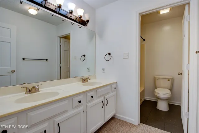 $439,000 | 8430 Woodbend Trail, Knoxville, TN 37919