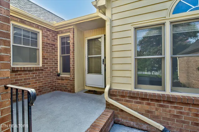 $439,000 | 8430 Woodbend Trail, Knoxville, TN 37919