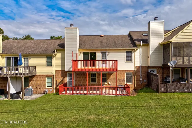 $439,000 | 8430 Woodbend Trail, Knoxville, TN 37919