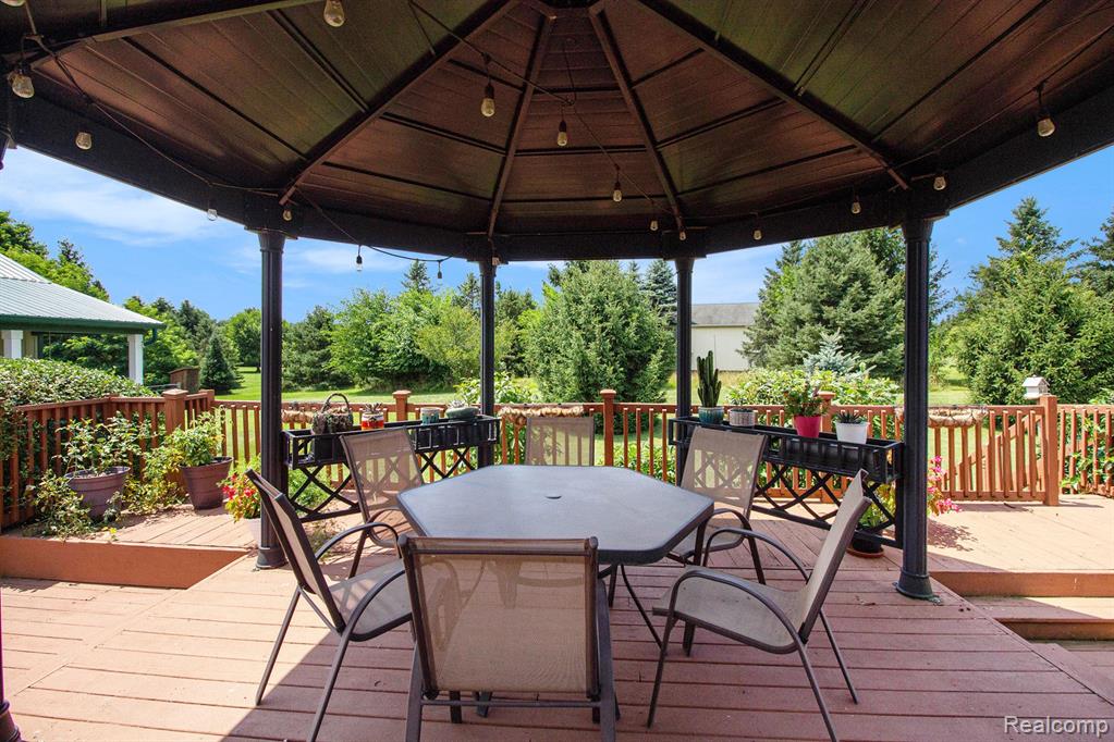 8393 Wiggins Road Howell, MI 48855 - Photo 20 of 31