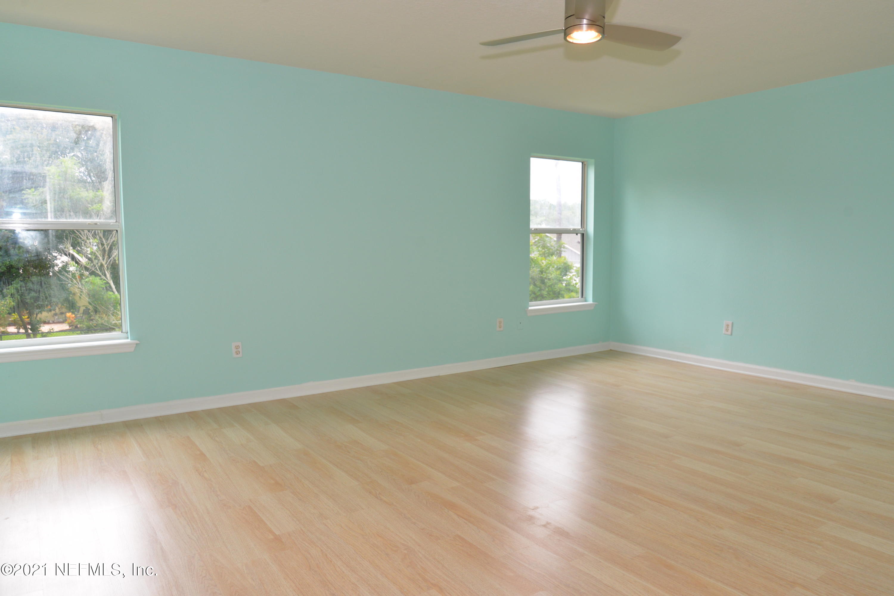 25 Rydell Place Palm Coast, FL 32164 - Photo 23 of 41 MASTER BEDROOM