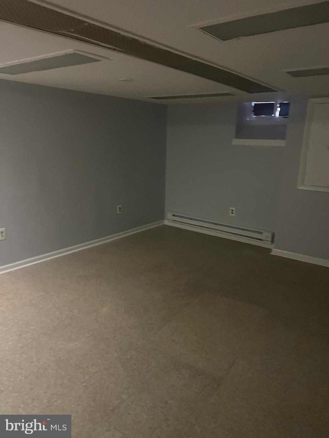 1917 Carpenter Street Philadelphia, PA 19146 - Photo 21 of 28 a view of an empty room