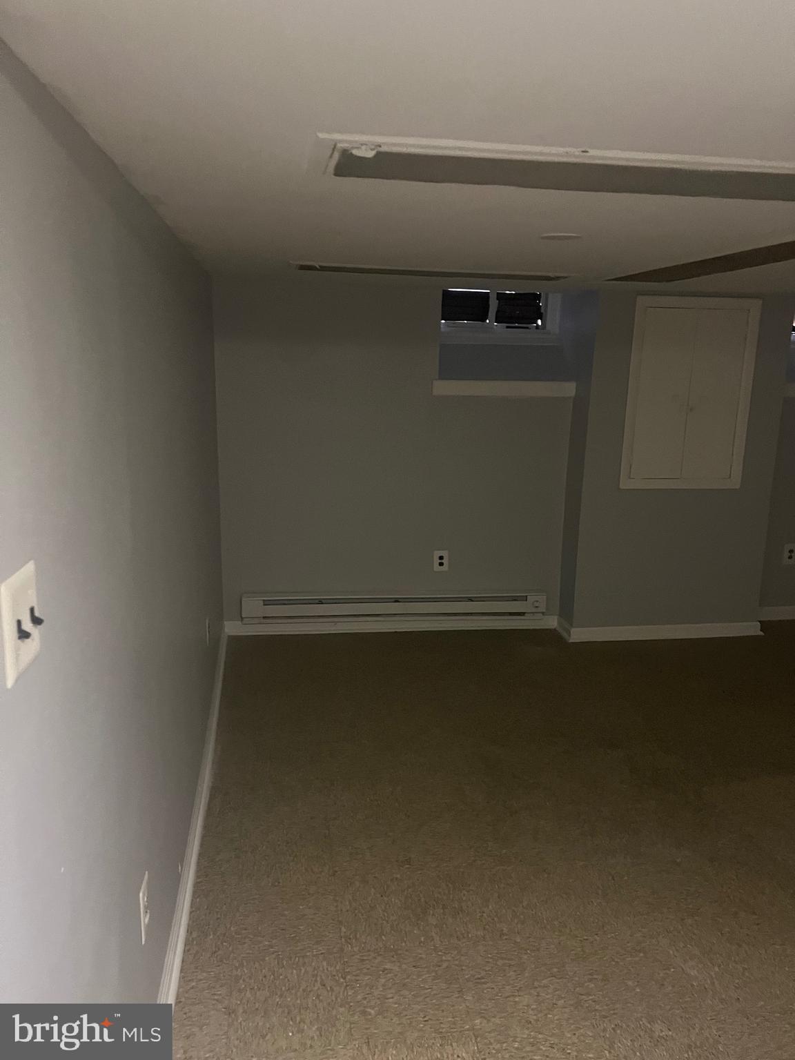 1917 Carpenter Street Philadelphia, PA 19146 - Photo 25 of 28 a close up of a sink