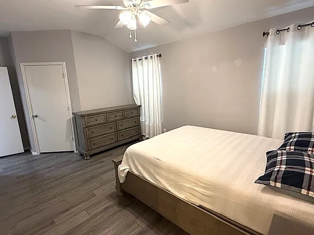 $1,775 | 6019 Greenpark Manor Lane, Houston, TX 77085