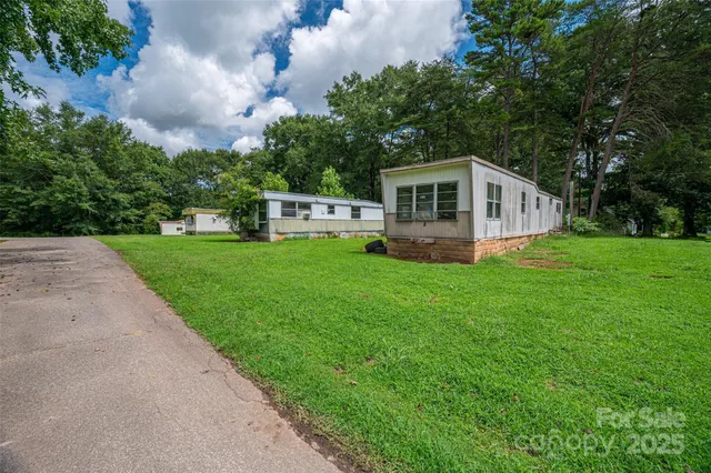 $759,900 | 1218 Highview Lane, Lincolnton, NC 28092