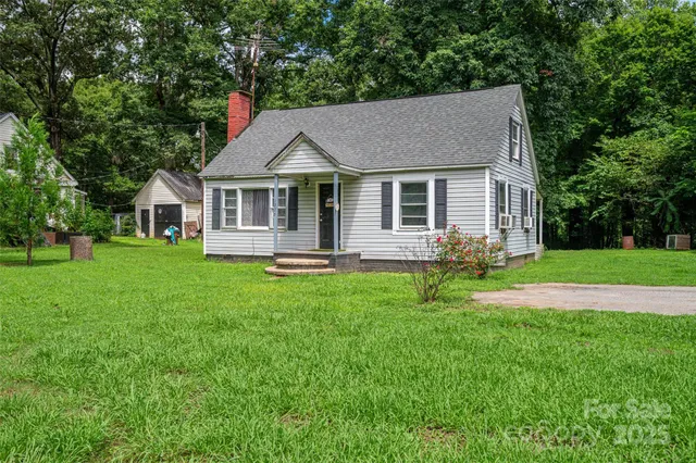 $759,900 | 1218 Highview Lane, Lincolnton, NC 28092